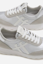 Load image into Gallery viewer, Fitflop Silver Retro Metallic Silver Trainer|A5QE11
