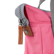 Load image into Gallery viewer, Roka Bantry B Small Baroque.
