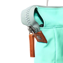 Load image into Gallery viewer, Roka Bantry B Small Capri.
