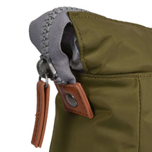 Load image into Gallery viewer, Roka Bantry B Small Military.
