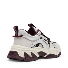 Load image into Gallery viewer, Steve Madden 1004763692-Trainer.
