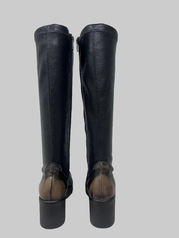 José Sáenz knee-high boot