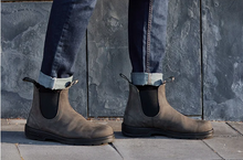Load image into Gallery viewer, Blundstone Ladies Clay Chelsea Boot
