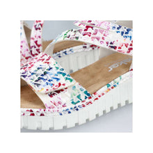 Load image into Gallery viewer, Rieker V136490- Sandal.
