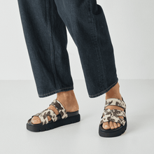 Load image into Gallery viewer, Tamaris Cow Print Platform Mule|127412102
