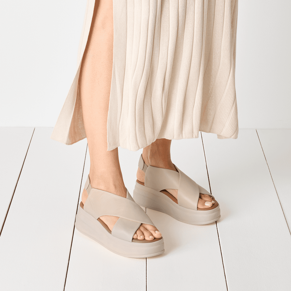 Tamaris 2830344418- Sandal.