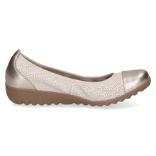 Load image into Gallery viewer, Caprice Beige Comfort Pump|922103658
