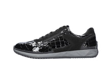 Load image into Gallery viewer, Black soccer shoe on a white background
