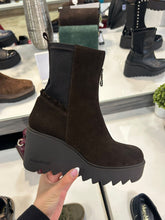 Load image into Gallery viewer, Marco Moreo Brown Wedge Ankle Boot | M0031MVT
