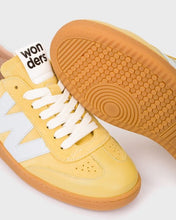 Load image into Gallery viewer, Wonders Yellow and White Trainer|AP2001A
