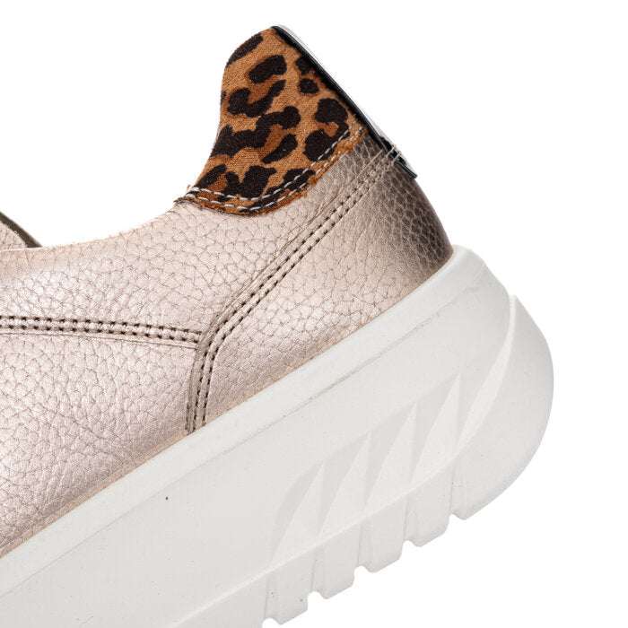 Ara 124670308- Wide Fit Trainer.