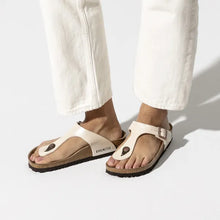 Load image into Gallery viewer, Birkenstock 943871GP- Gizeh.
