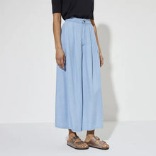 Load image into Gallery viewer, Birkenstock 1023960C- Arizona.
