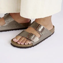 Load image into Gallery viewer, Birkenstock 1029439- Arizona.
