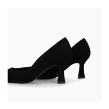 Load image into Gallery viewer, Lodi Black Suede Court Shoe|GENIUSC221
