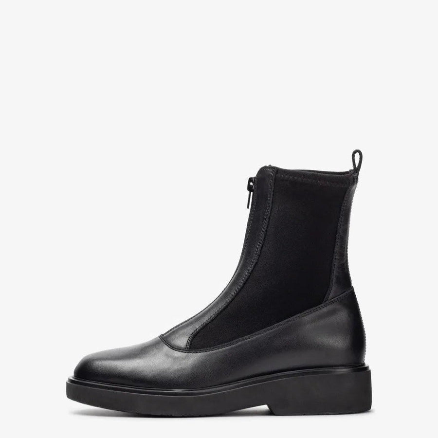 Unisa Superlight Black Leather Ankle Boot |FOGGIANE