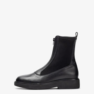 Unisa Superlight Black Leather Ankle Boot |FOGGIANE