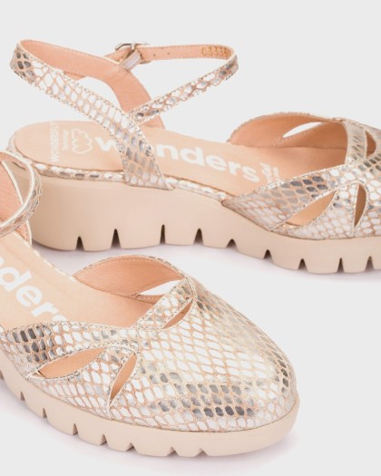 Wonders Gold Snake Print Wedge Sandal|YHPI2671O