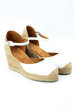 Load image into Gallery viewer, Unisa White Leather Espadrille|CACE26W
