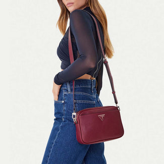 Guess HWBG69WIN- Meridian Camera Bag.