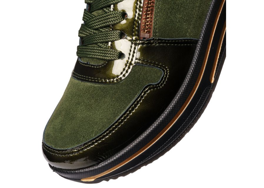 Ara 122754096- Trainer.