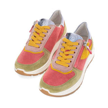 Load image into Gallery viewer, Ara 122511215- Wide Fit Trainer.
