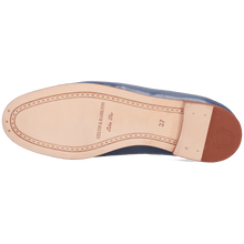 Load image into Gallery viewer, Melvin &amp; Hamilton Scarlett 22- Loafer.
