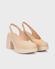 Load image into Gallery viewer, Wonders Nude Leather Platform Sling Back|H4990B
