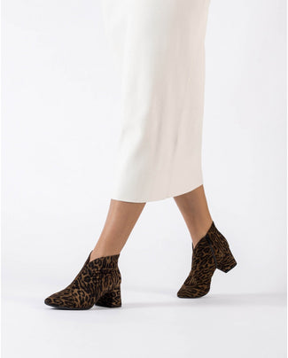 Wonders Leo Print Suede V-Cut Ankle Boot |I9013CA