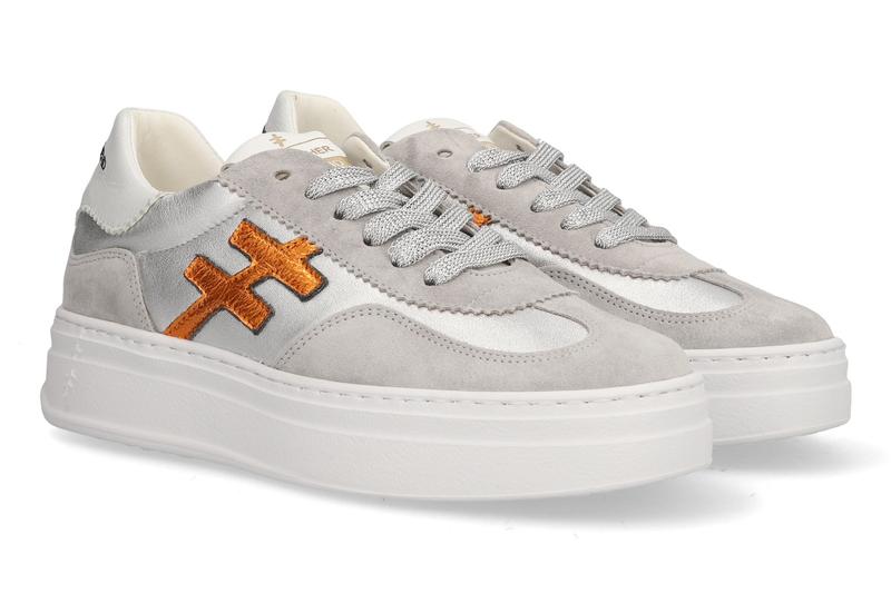 Another Trend A035M338- Trainer.