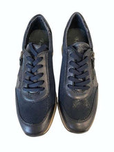 Load image into Gallery viewer, Karen Koo 1224RUBY- Trainer.
