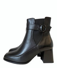 Load image into Gallery viewer, Karen Koo 920013BLK- Ankle Boot
