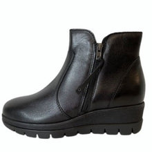 Load image into Gallery viewer, Karen Koo 932006BLK- Ankle Boot
