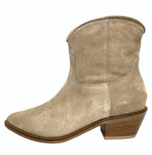 Load image into Gallery viewer, Anna Donna FL260BR- Ankle Boot
