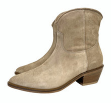 Load image into Gallery viewer, Anna Donna FL260BR- Ankle Boot
