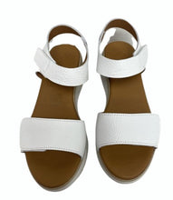 Load image into Gallery viewer, Fabio Lucci 5411WHT - Sandal
