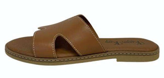 Karen Koo 839001TAN- Sandal.