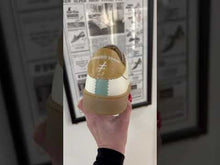 Load and play video in Gallery viewer, Another Trend A039M574- Trainer.
