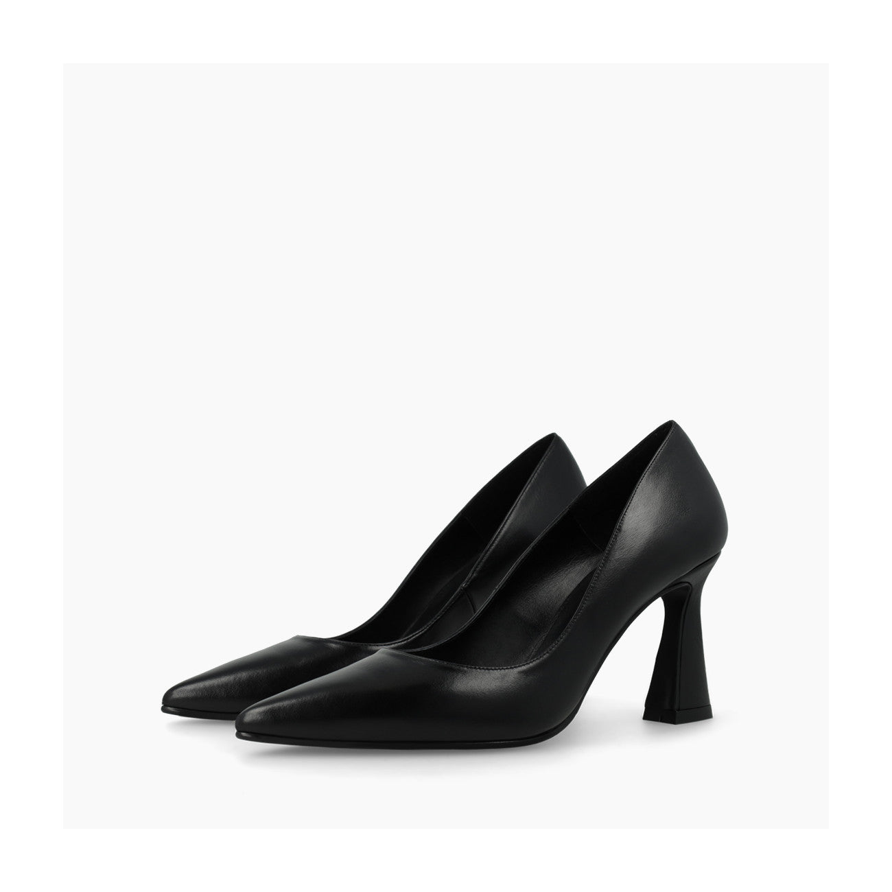 Lodi Black Leather Court Shoe|ROAC210