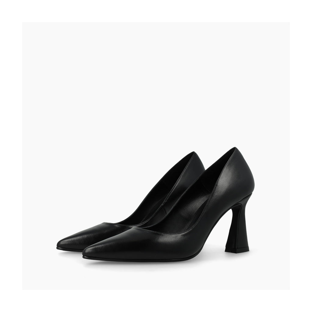Lodi Black Leather Court Shoe|ROAC210