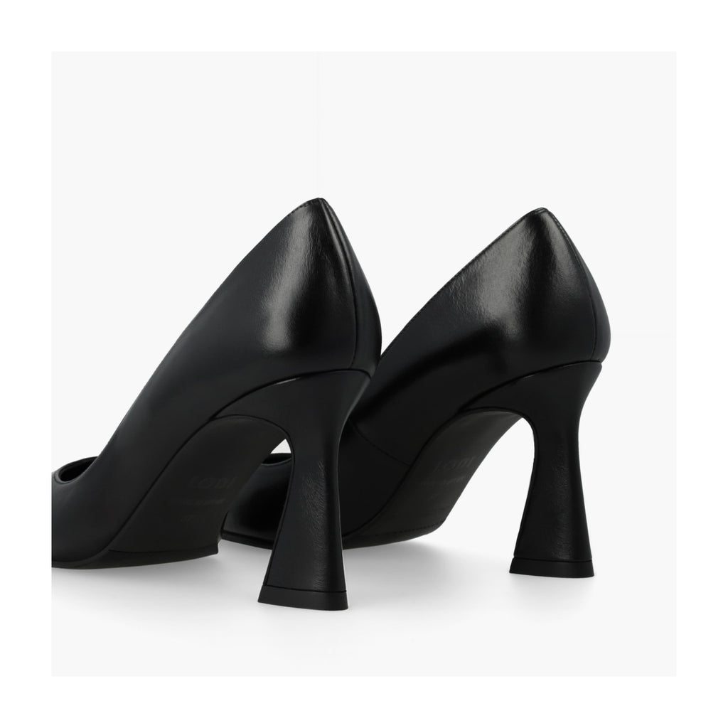 Lodi Black Leather Court Shoe|ROAC210