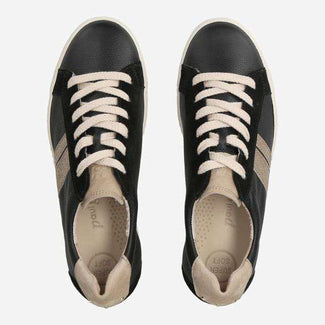 A black and beige Paul Green platform trainer with lace fastening, featuring leather/suede upper material and a rubber sole.