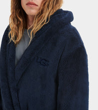 Load image into Gallery viewer, Ugg 1121070TWL- Beckett Robe
