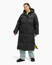 Load image into Gallery viewer, UGG 1131539BLK - Keeley Puffer
