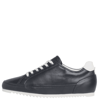 Hassia 301040300 - Wide Fit Trainer.