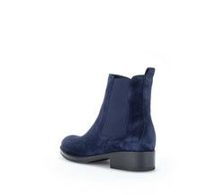 Load image into Gallery viewer, Gabor 9160016 - Chelsea Boot
