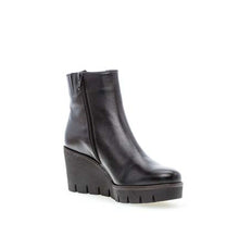 Load image into Gallery viewer, Gabor 9478037 - Ankle Boot
