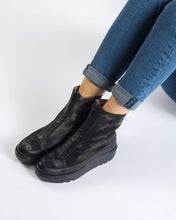 Load image into Gallery viewer, Wonders A2802NE-Ankle Boot
