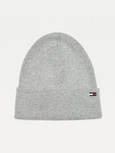 Load image into Gallery viewer, Tommy Hilfiger - Essential Knit Beanie
