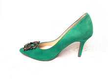 Load image into Gallery viewer, Marian 3919GRN- Court Shoe
